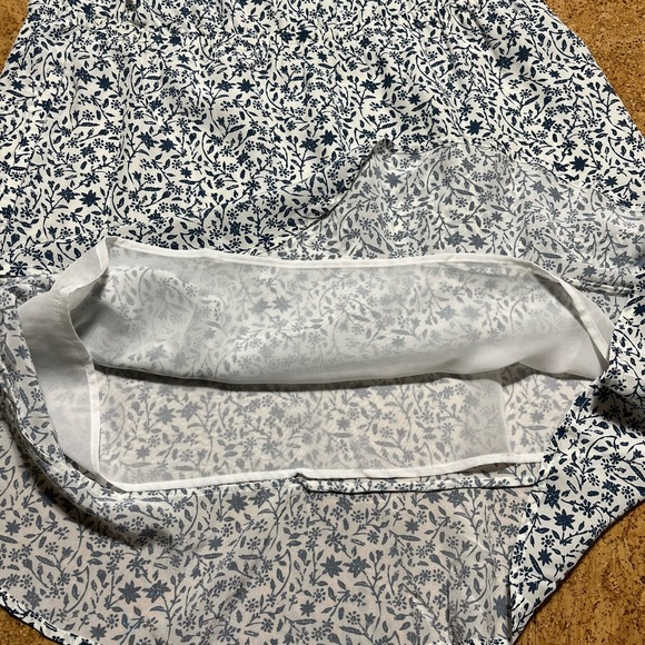 Faherty Kennedy 100% Silk Spring Daisy Dress NWT In White & Blue Floral Sz L - Picture 13 of 16